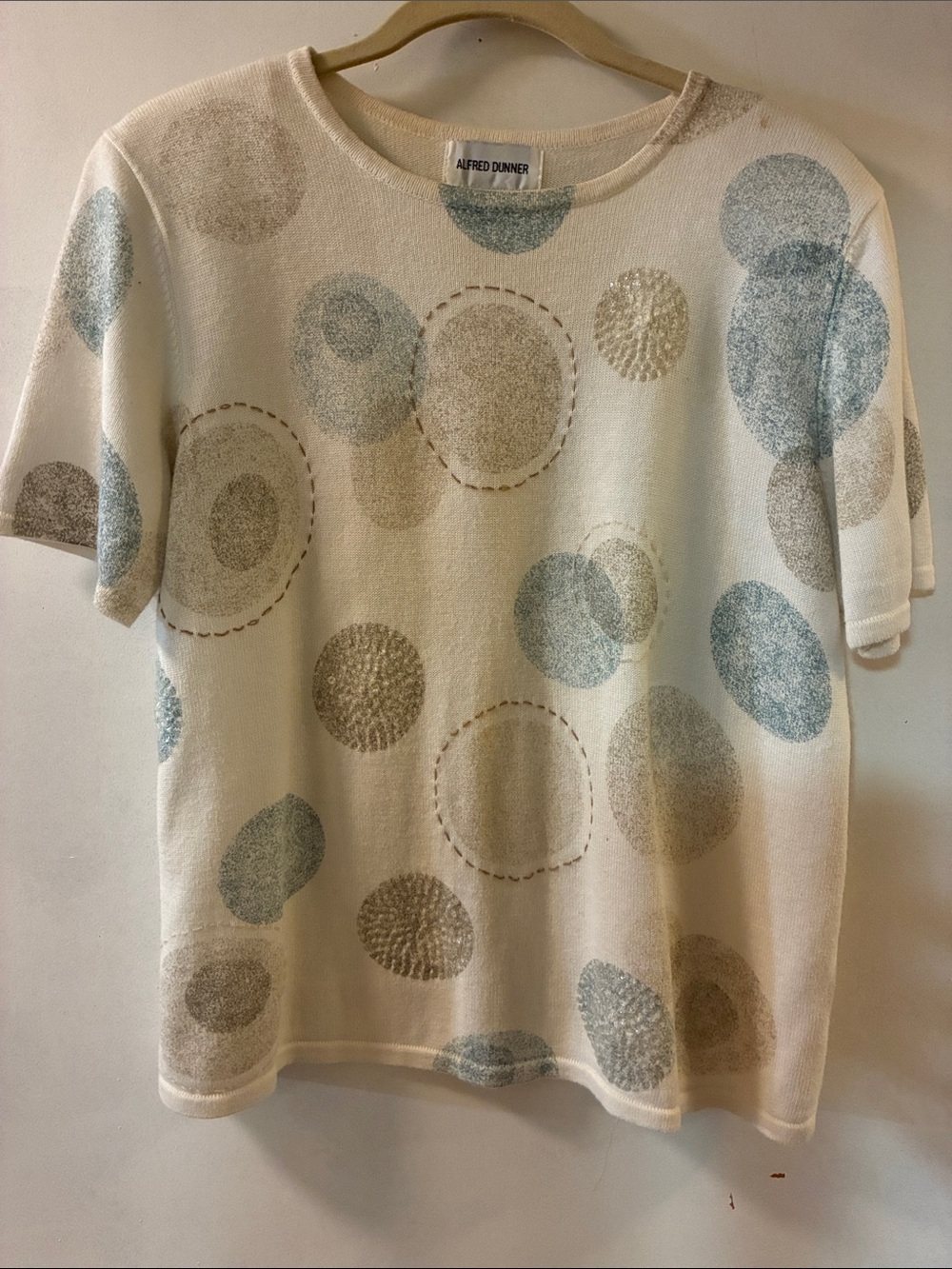 Alfred Dunner Cream Short-Sleeve Sweater with Blue & Taupe Circle Print